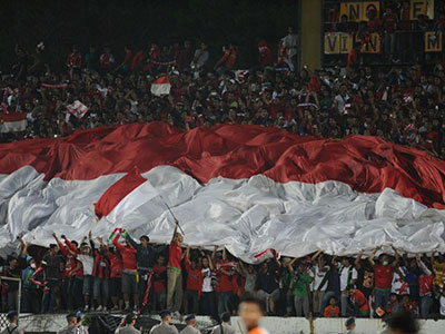 Bóng đá Indonesia bị phạt, tuyển Thái Lan hưởng lợi