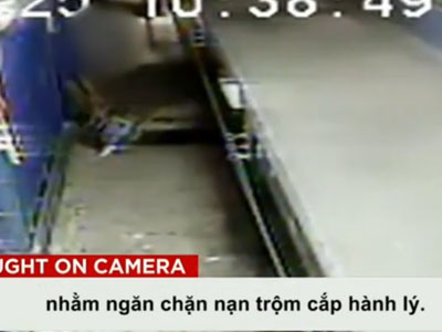 Clip 25.000 hành khách mất đồ tại sân bay Mỹ