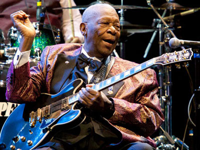 Con gái B.B. King tố cha bị trợ lý đầu độc