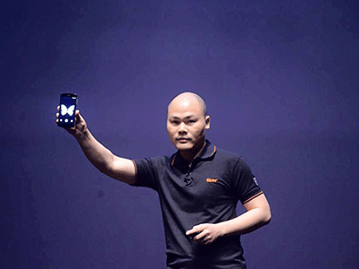 Thông điệp "không thể tin nổi" của Bphone gây sốt trên mạng