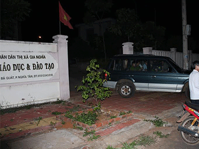 Bắt trưởng phòng giáo dục thị xã Gia Nghĩa (Đắk Nông)