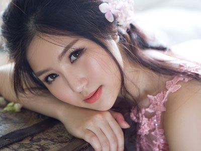Hương Tràm sắp mua được nhà nhờ chăm chỉ chạy show
