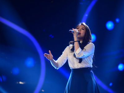 Khánh Tiên chia tay Vietnam Idol