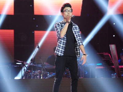 Clip The Voice: Ban giám khảo đấu khẩu giành thí sinh Anh Duy