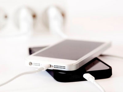 Cách đẩy nhanh thời gian sạc pin smartphone và tablet