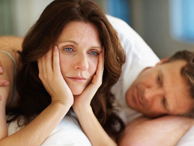 Áp lực vì bị vợ ra định mức "gối chăn"