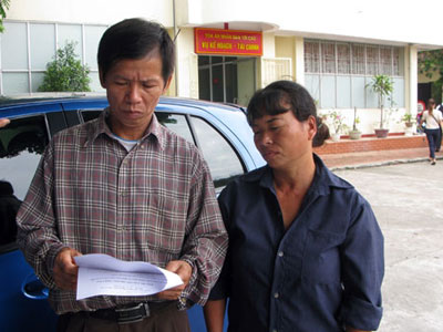 7,2 tỷ bổi thường ông Chấn: Trừ 36 tháng lương cán bộ gây oan