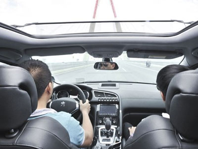 Cách đọc các biểu tượng báo lỗi trên ô tô