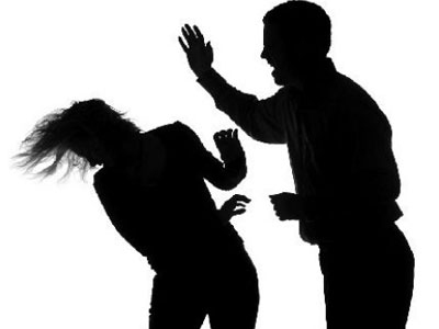 Chém em rể nhập viện vì dám... bênh vợ