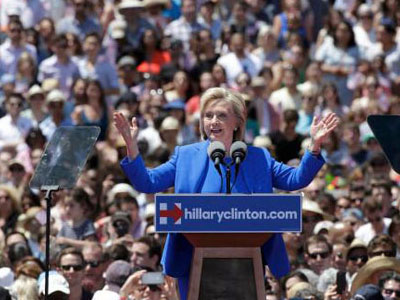 Bà Hillary có bài diễn văn tranh cử tổng thống đầu tiên