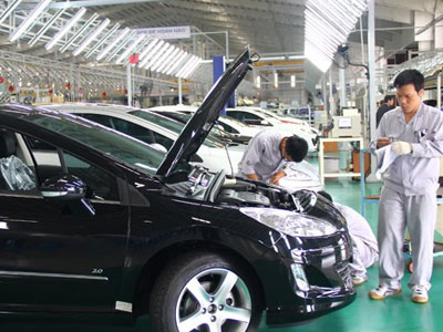 Giá ô tô chưa kịp giảm đã có nguy cơ tăng