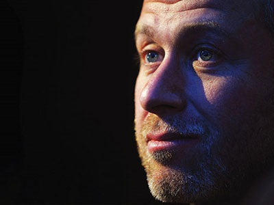 Kinh tế Nga lao đao, tỷ phú Roman Abramovich kinh doanh thế nào?