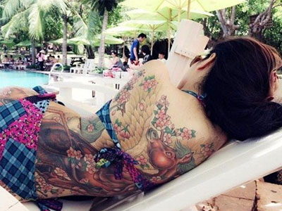 Những cô gái xăm trổ nổi tiếng trên mạng