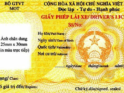 Tháng 9 sẽ áp dụng cấp bằng lái xe số tự động