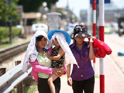 Nắng nóng tiếp tục duy trì trên cả nước