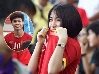 Hòa Minzy và Công Phượng dần công khai tình cảm