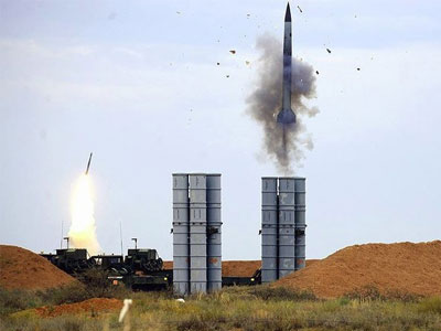 Nga sử dụng vũ khí gì đối phó F-22 của Mỹ?