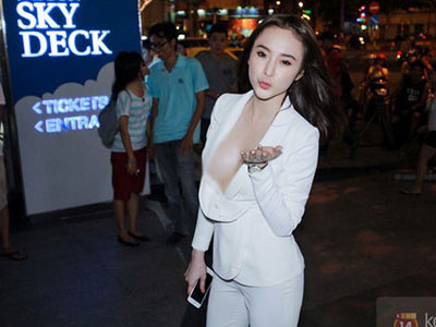 Angela Phương Trinh suýt lộ ngực, không ngại tình cảm với Trần Bảo Sơn