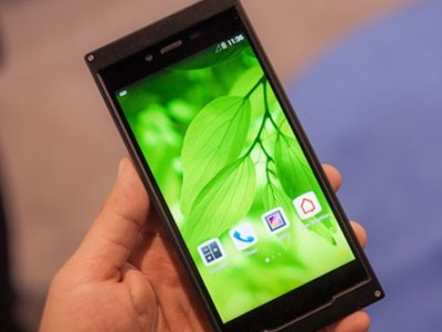 Khách VIP "tháo chạy" khỏi Bphone: "Lỗi ngớ ngẩn của siêu phẩm"