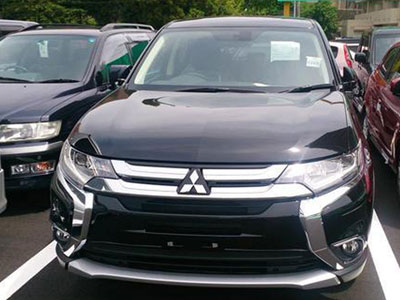 Mitsubishi Outlander PHEV 2016 lộ thêm ảnh nóng