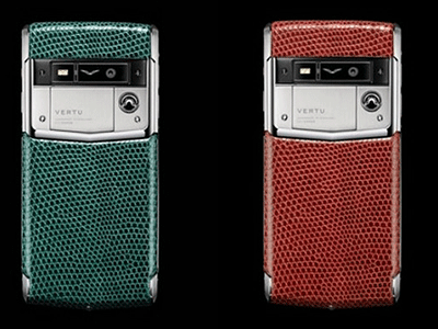 Vertu Signature Touch Lizard có thêm 2 màu mới