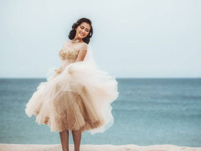 "Kiều nữ" hai lần lấy chồng hụt: "Bây giờ mẹ chọn ai tôi sẽ cưới người đó"