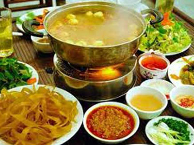 Những loại rau dễ gây độc khi dùng ăn lẩu