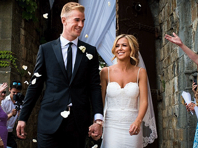 Thủ môn Joe Hart đưa người đẹp Kimberly Crew về dinh