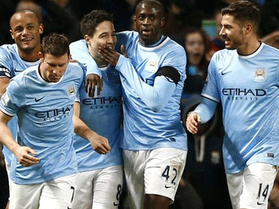Giá vé xem Man City thấp hơn các nước trong khu vực