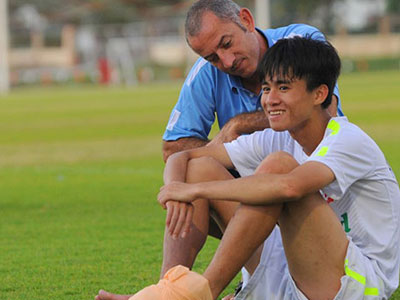 Hai cầu thủ U19 của HAGL nghỉ V.League để thi THPT quốc gia