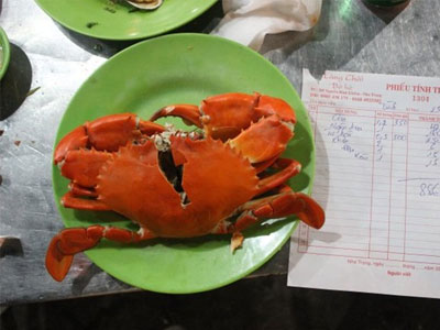 Mua cua 1,2 kg, luộc xong còn... 420 gram