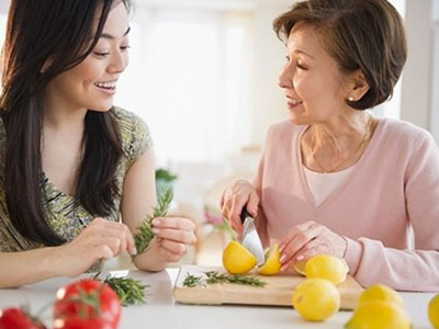 10 điều mẹ chồng dạy khiến con dâu tâm phục
