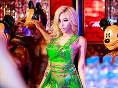 "Đứng hình" khi giáp mặt DJ sexy nhất Malaysia tại Hà Nội