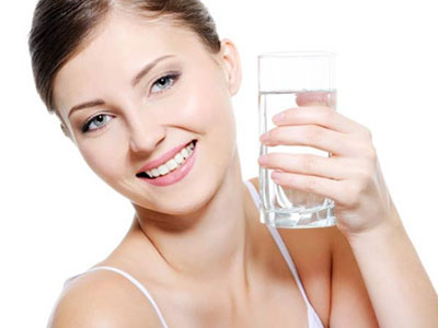 Uống bao nhiêu nước để không gây hại đến sức khỏe?