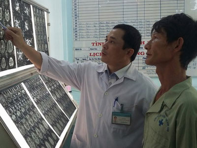 Bị nhổ oan gần hết hàm răng: Lợi thì…bất lợi mà răng cũng chẳng còn