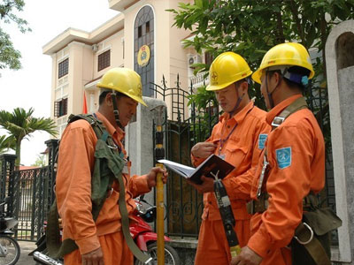 Chỉ số điện tăng gấp đôi, giá điện lên gấp ba?