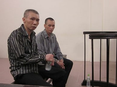Đến nhà bạn chích heroin, giết bạn vì bị đuổi