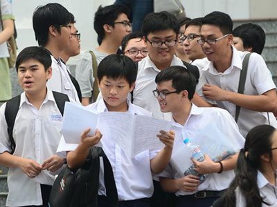 Thí sinh được “tặng” 0,2 điểm môn vật lý vì đề sai sót