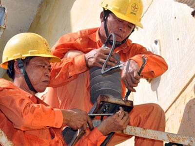 Bộ Công Thương lên tiếng việc tiền điện tăng đột biến
