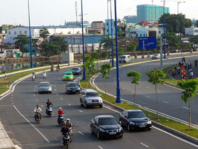 Chiêu thức “săn mồi” của tội phạm cướp giật ở TP.HCM