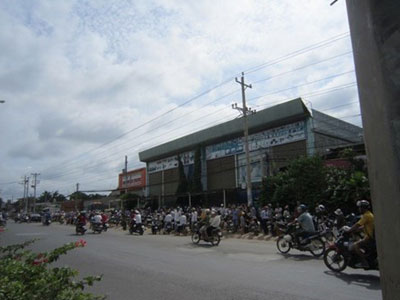 Gia thế giàu có của nạn nhân vụ thảm sát 6 người ở Bình Phước