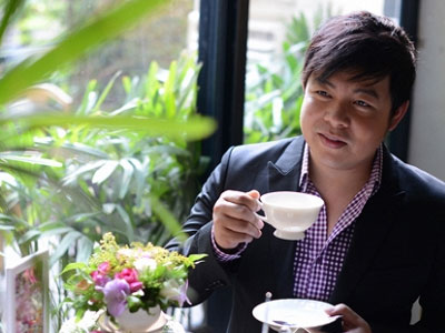 Quang Lê bị nhiều bầu show "tố" sống kém, bóc lột sức lao động trẻ em
