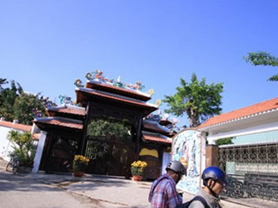 Đà Nẵng quyết định dỡ biệt thự 100 tỷ của đại gia vàng
