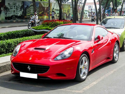 Dàn Ferrari nhiều nhất Việt Nam của một đại gia Sài Gòn