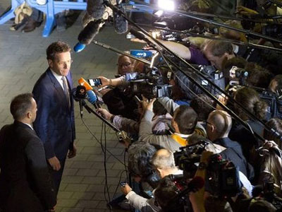 Khủng hoảng nợ Hy Lạp: Eurozone trì hoãn quyết định cứu trợ