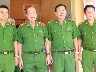 Một doanh nhân "thưởng nóng" 1 tỷ đồng cho Ban chuyên án phá vụ thảm sát Bình Phước