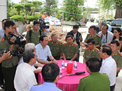 Phó Thủ tướng khen các đơn vị phá vụ trọng án tại Bình Phước