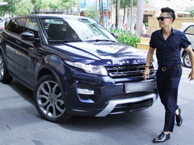 Việt Anh "Chạy án" đi cà phê bằng xế sang 3 tỷ đồng