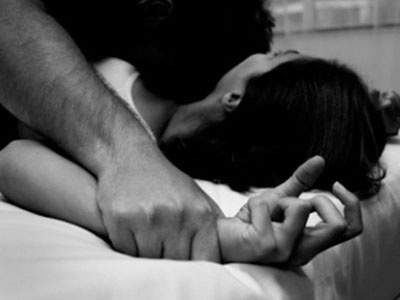 Thiếu nữ bị cưỡng hiếp 2 lần vì gài bẫy "yêu râu xanh"