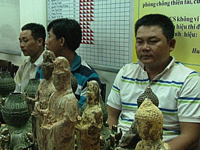 Chiêu lừa bán tượng phật giả cổ